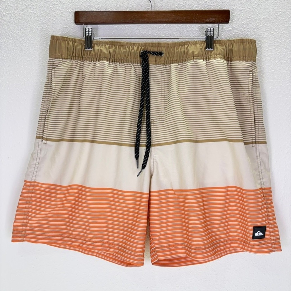 Quiksilver Mens Highline Boardshorts XL Orange/Tan Swim Trunks Beachwear Surf
